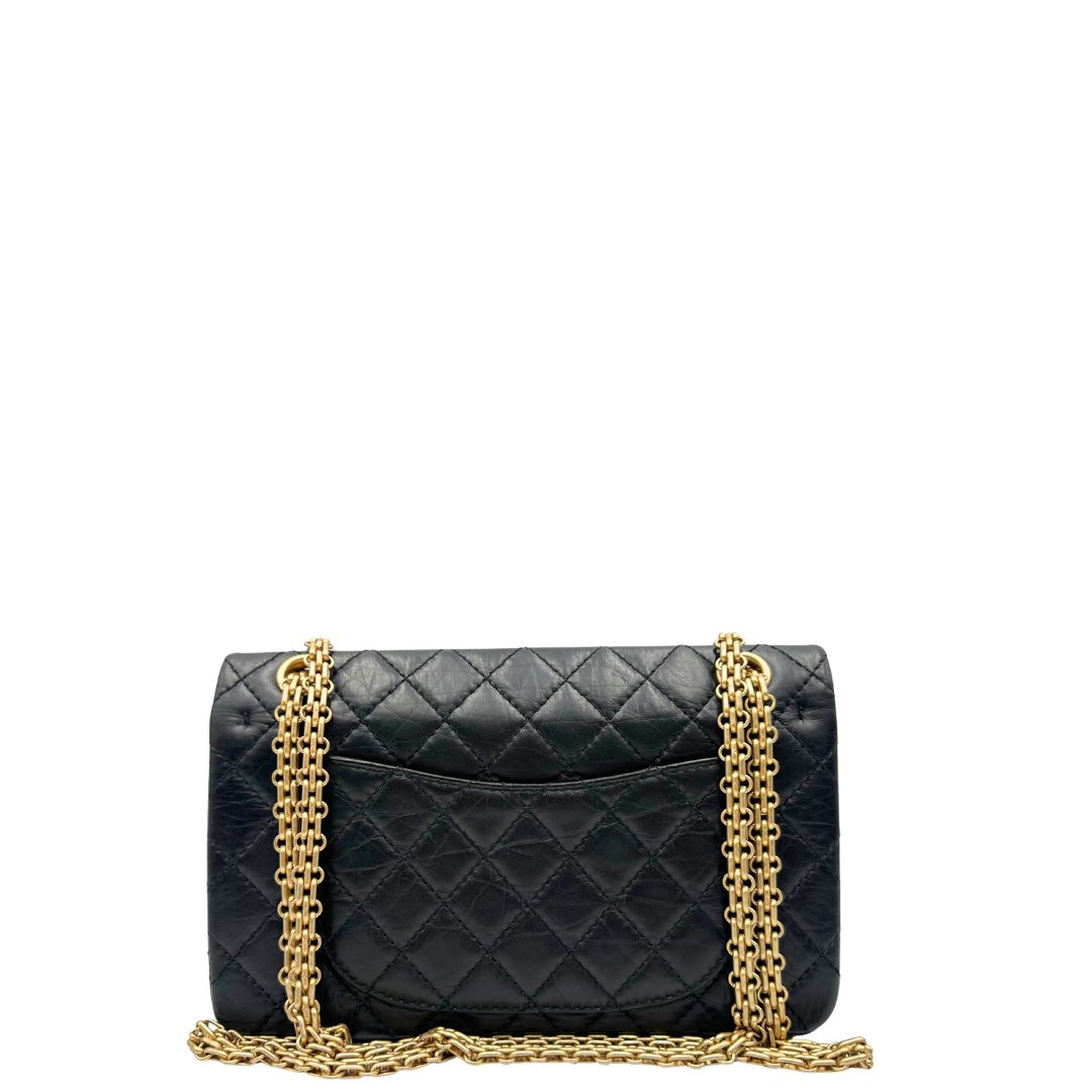 retro Borsa Chanel 2.55 in pelle invecchiata nera con hardware dorato, di lusso, originale, ottime condizioni. 