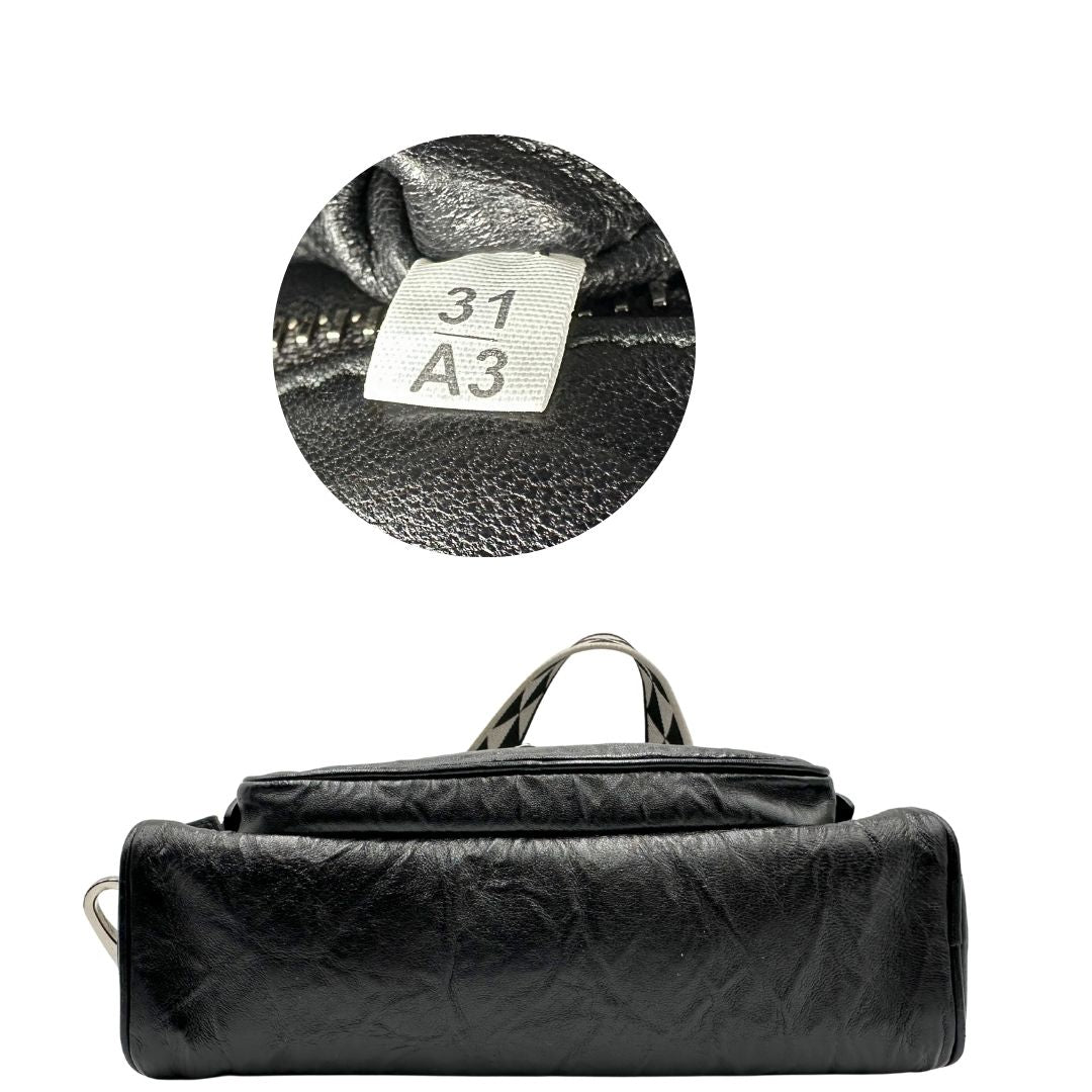 Prada Antique in nappa nera