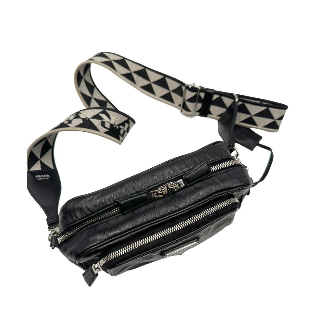 Prada Antique in nappa nera