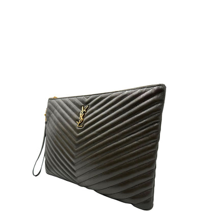 lato  Saint Laurent in pelle color light musk con iconico logo YSL, di lusso, originale, eccellenti condizioni, usata. 