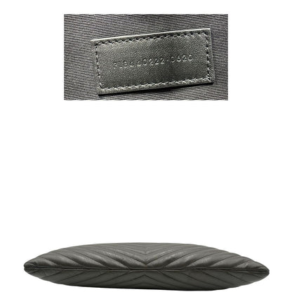 base  Saint Laurent in pelle color light musk con iconico logo YSL, di lusso, originale, eccellenti condizioni, usata. 