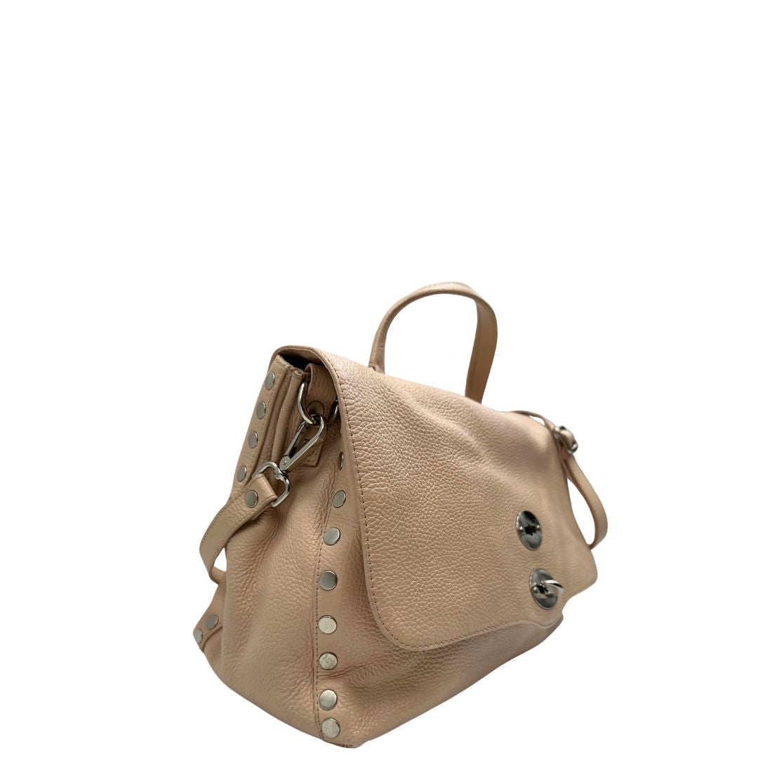 Lato destro, Morbida Zanellato in pelle martellata rosa nella misura media.