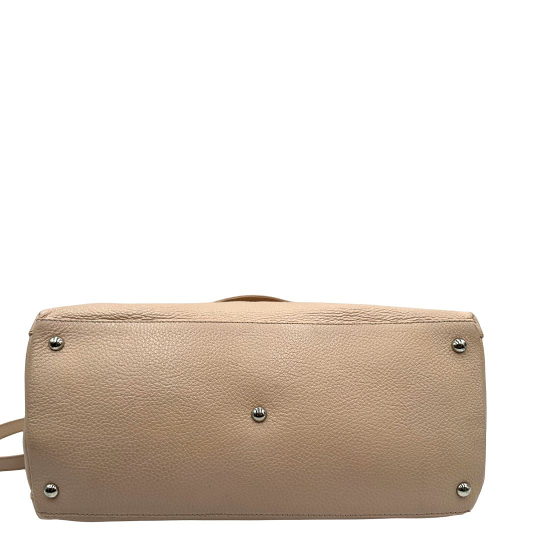 Base, Morbida Zanellato in pelle martellata rosa nella misura media.