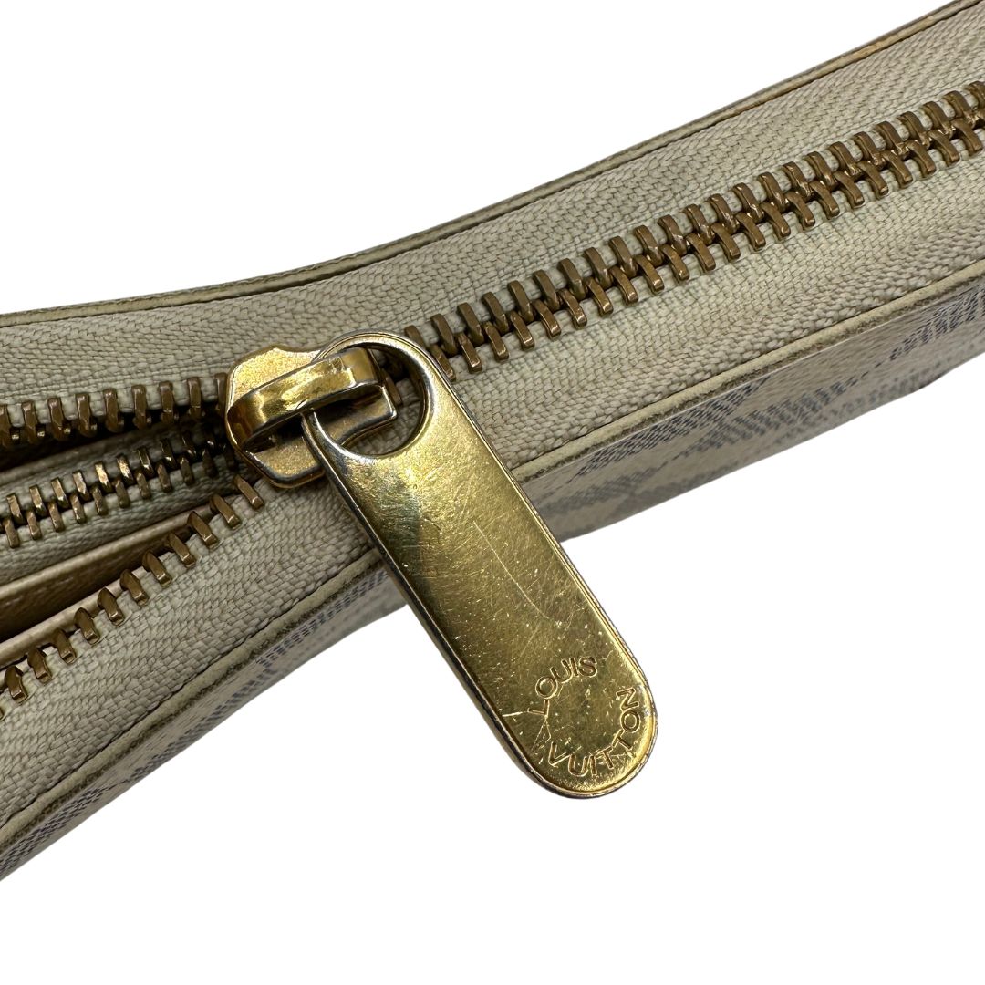 interno  Louis Vuitton portafoglio in canvas damier azur, di lusso, originale, ottime condizioni,  usato. 