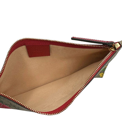 Interno di pochette, Borsa Gucci in canvas GG Supreme nella versione large, presenta il classico nastro Web verde e rosso al centro.