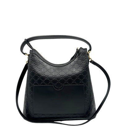 Retro, Borsa Gucci in pelle nera GG con hardware dorato. Originale, usata, di lusso, in condizioni eccellenti.