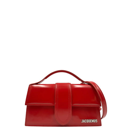 front Borsa Jacquemus nella versione Le Grand Bambino in pelle rossa verniciata, di lusso, originale, eccellenti condizioni, usata. 