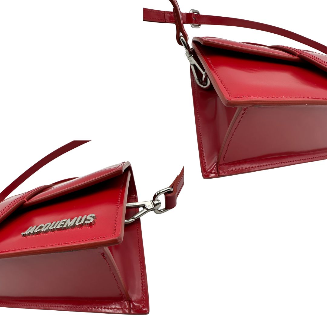 angoli Borsa Jacquemus nella versione Le Grand Bambino in pelle rossa verniciata, di lusso, originale, eccellenti condizioni, usata. 