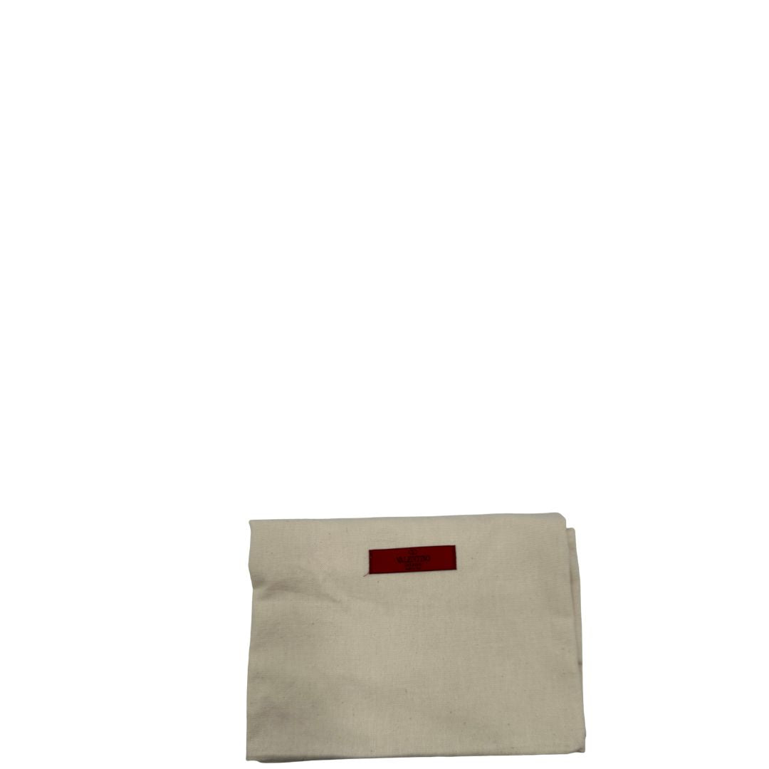 dustbag Rockstud Valentino Garavani rifinita con borchie piramidali oro chiaro, di lusso, originale, ottime condizioni, usata. 