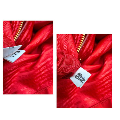 Codice di una borsa Prada in nylon rosso e finiture in pelle saffiano tono su tono, usata, originale, second hand, in ottime condizioni.