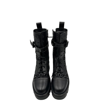Anfibi Valentino Garavani in pelle traforata nera, di lusso, originale, ottime condizioni, usate