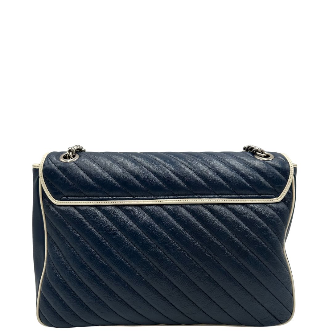 retro Borsa Gucci Marmont nella versione large, di lusso, originale, ottime condizioni, usata. 