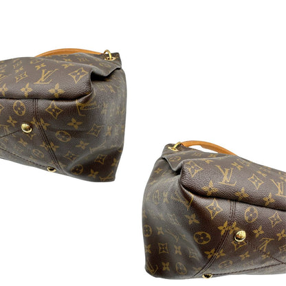 angoli  Artsy Louis Vuitton nella versione MM, di lusso, originale, ottime condizioni, usata 