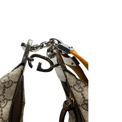 Borsa Gucci Attache in canvas beige con tracolla Web arancione e verde. Originale, usata, di lusso, in condizioni eccellenti.