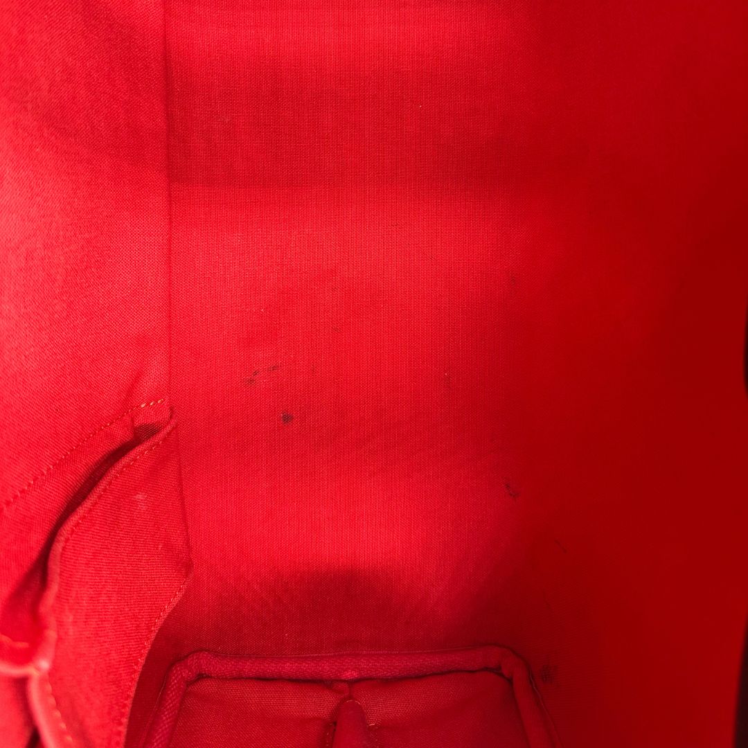 interno Borsa Nolita in canvas Damier Ébène e hardware dorato, indossabile a mano, di lusso, originale, ottime condizioni, usata. 