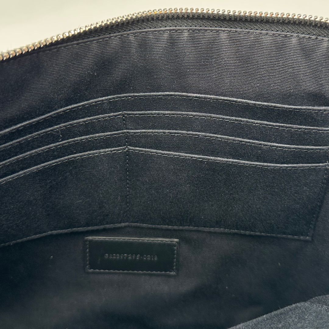 Pochette Saint Laurent borchiata