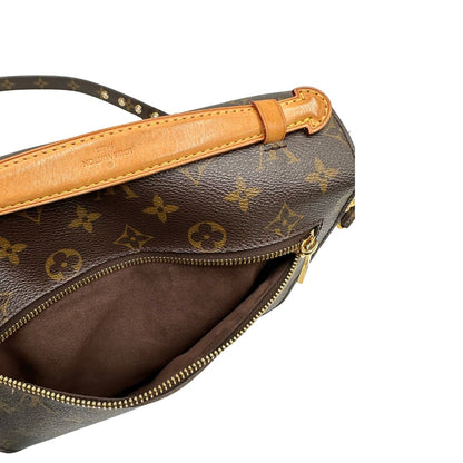 Tasca esterna, Borsa LV in canvas monogrammato marrone e hardware dorato, indossabile a tracolla o a mano. Originale, usata, di lusso, in ottime condizioni.