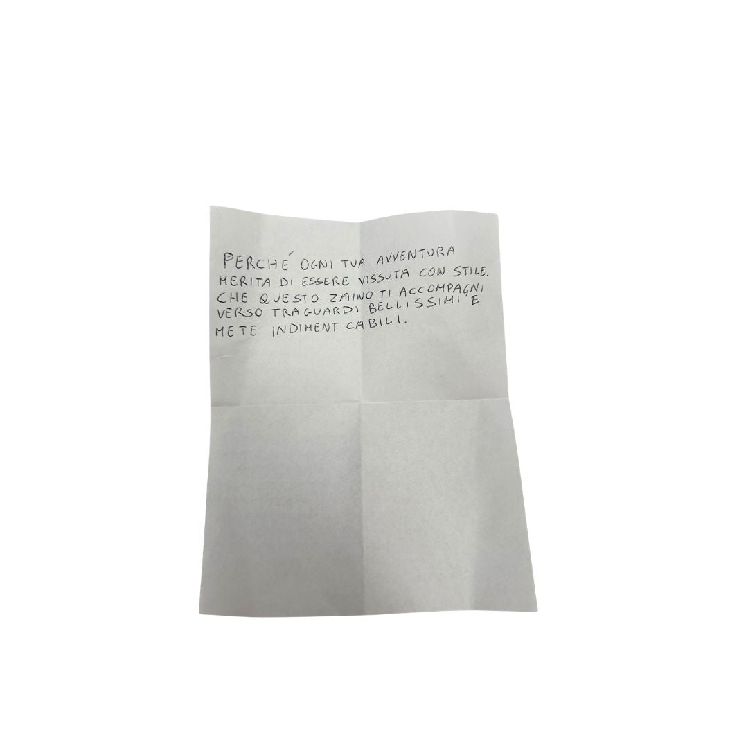 Lettera di uno zaino Gucci in tessuto nero e bretelle Web blu e rosso, usato, originale, second hand, in condizioni eccellenti.