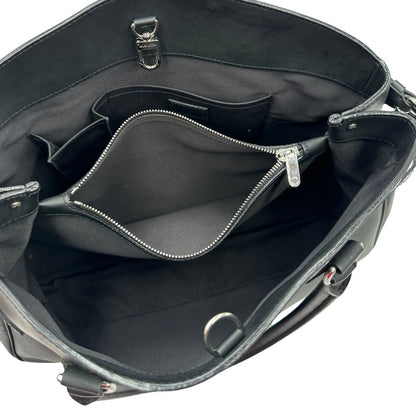 interno Borsa Passy LV in pelle epi nera, di lusso, originale, ottime condizioni, usata. 