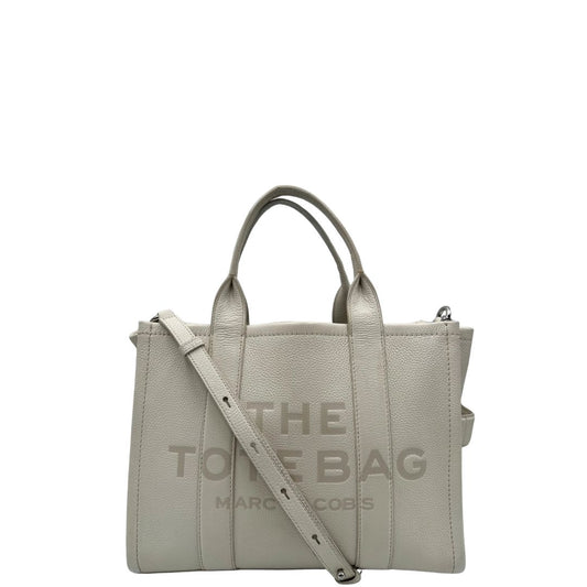 front Borsa The Tote Bag Marc Jacobs in pelle bianca nella versione media, di lusso, originale, ottime condizioni, usata. 