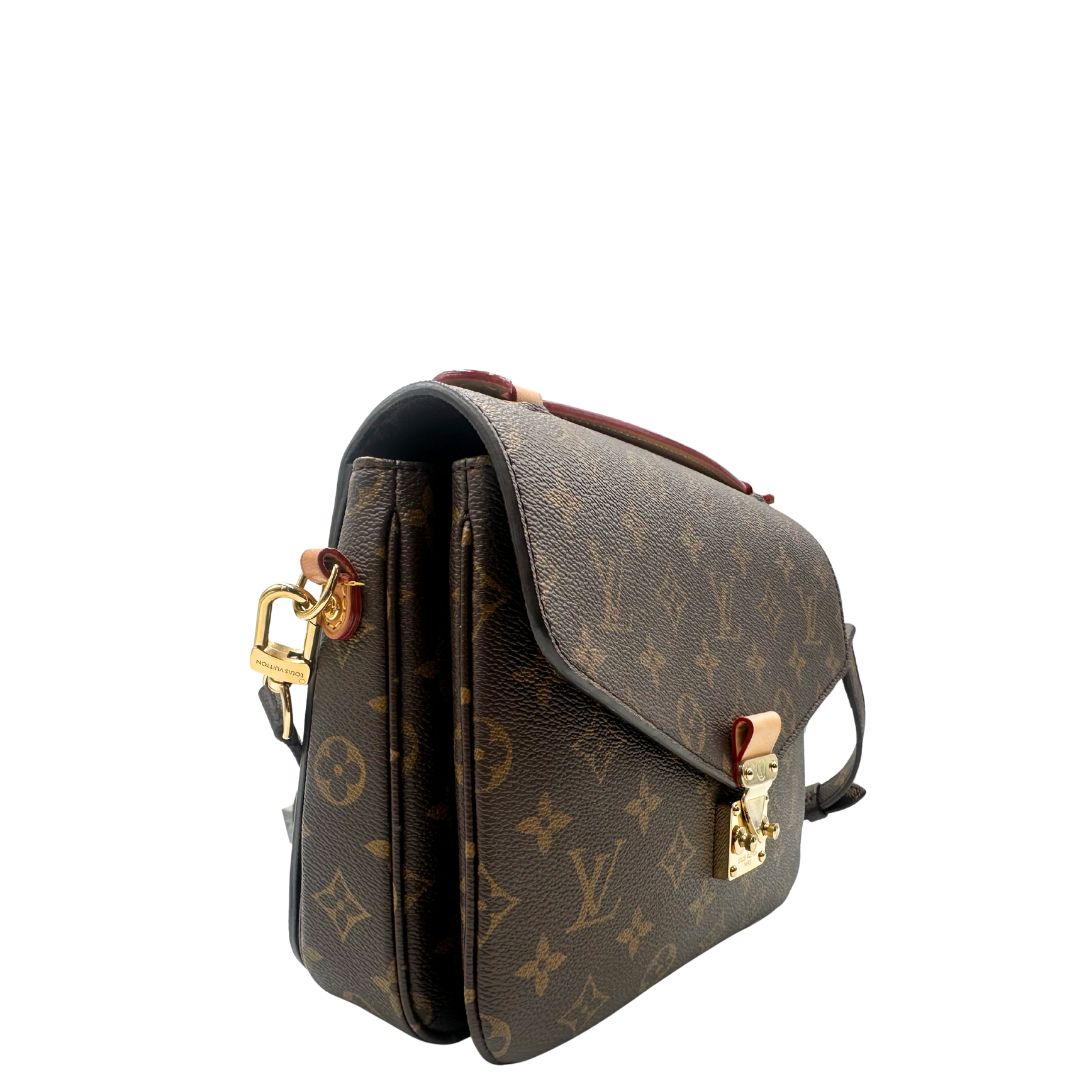 lato  Borsa LV in canvas monogrammato marrone e hardware dorato, indossabile a tracolla o a mano, di lusso, originale, ottime condizioni, usata, originale.