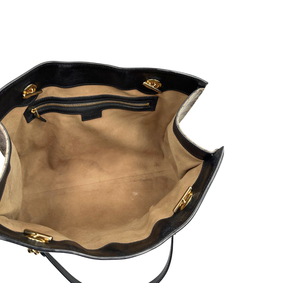 interno  Borsa Gucci Padlock con profili neri, di lusso, originale, ottime condizioni, usata. 