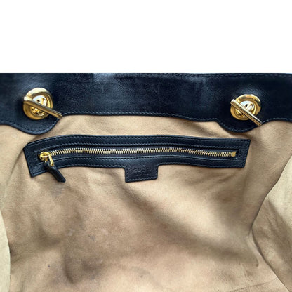 interno  Borsa Gucci Padlock con profili neri, di lusso, originale, ottime condizioni, usata. 