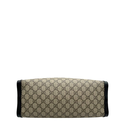 base  Borsa Gucci Padlock con profili neri, di lusso, originale, ottime condizioni, usata. 