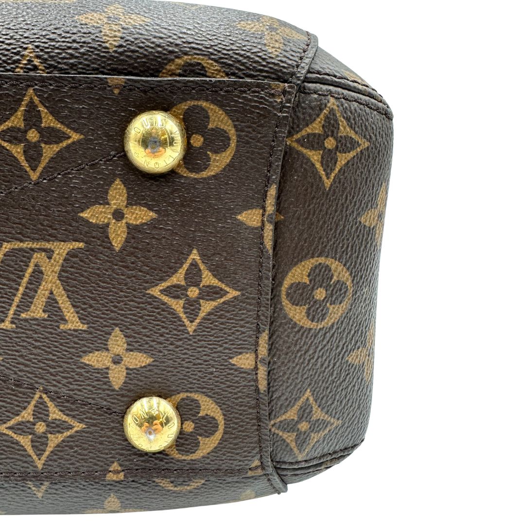  Borsa LV Montaigne nella versione MM in canvas monogram, di lusso, originale, ottime condizioni, usata.