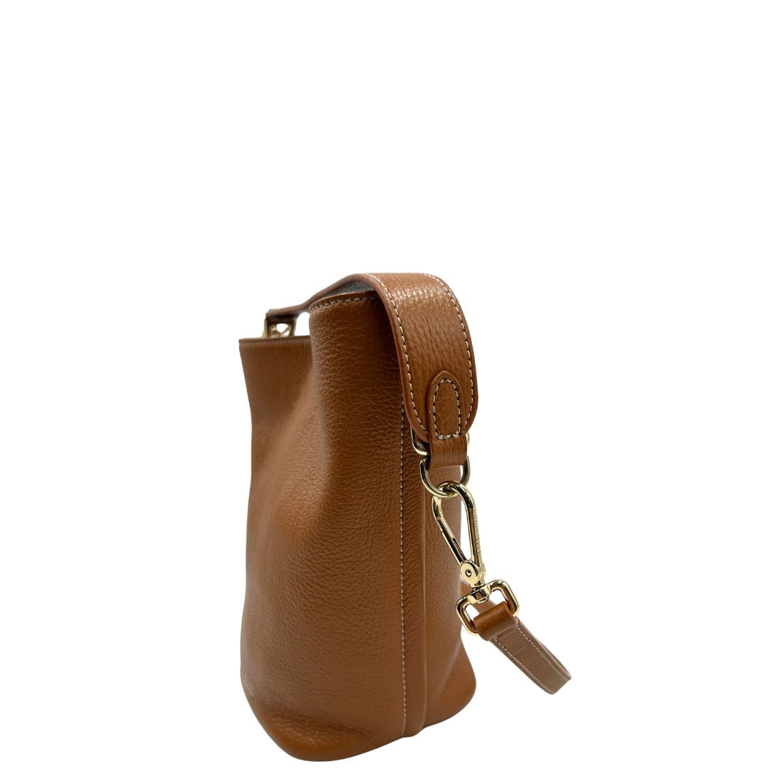 lato Secchiello Coccinelle in pelle martellata color marrone cognac, di lusso, originale, ottime condizioni, usato 