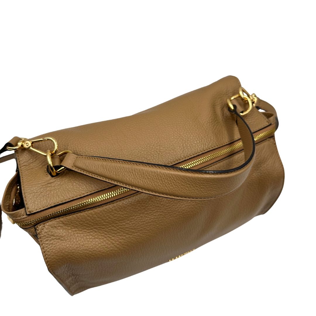 Borsa Coccinelle in pelle morbida, di lusso, originale, ottime condizioni, usata.