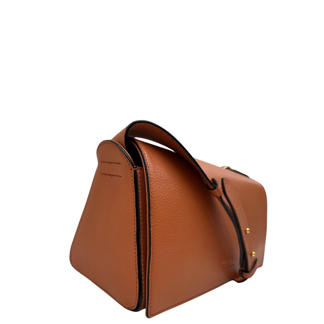 Borsa Coccinelle in pelle martellata color terracotta, di lusso, originale, ottime condizioni, usata.