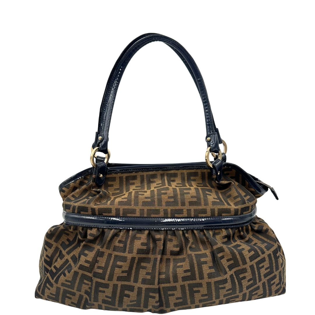 retro Borsa Fendi Chef trama Zucca e finiture in pelle verniciata blu, di lusso, originale, ottime condizioni. 