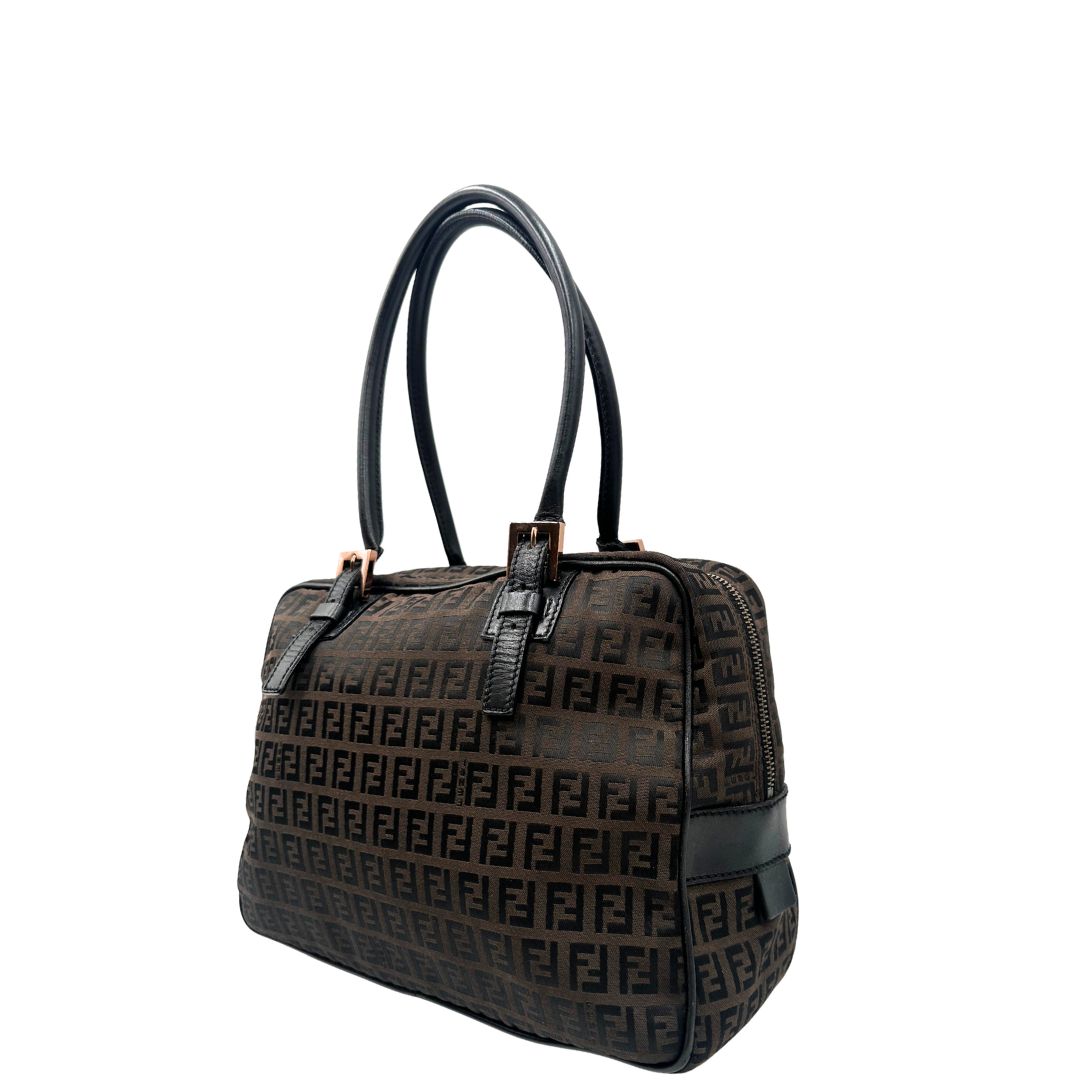 lato  Borsa Fendi trama Zucchino, da portare a spalla, di lusso,  originale, ottime condizioni, usata 