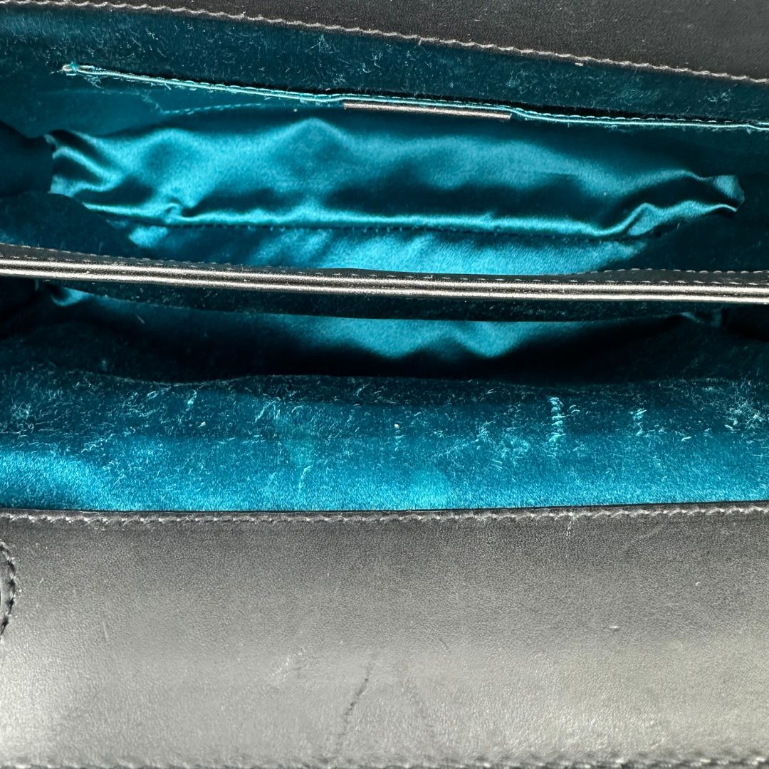 interno Tracolla Gucci Ophidia in pelle scamosciata nera con iconica striscia Web verde e rossa, di lusso, originale, ottime condizioni, usata, originale. 