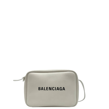 Balenciaga Ville XS Camera Bag bianca