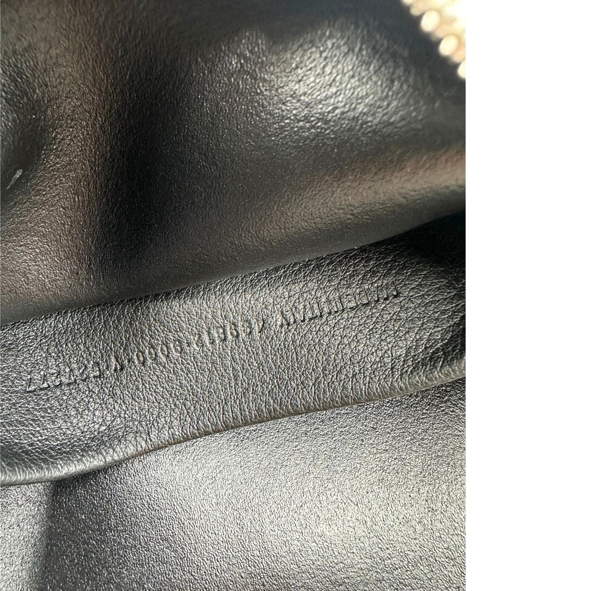 Balenciaga Ville XS Camera Bag bianca