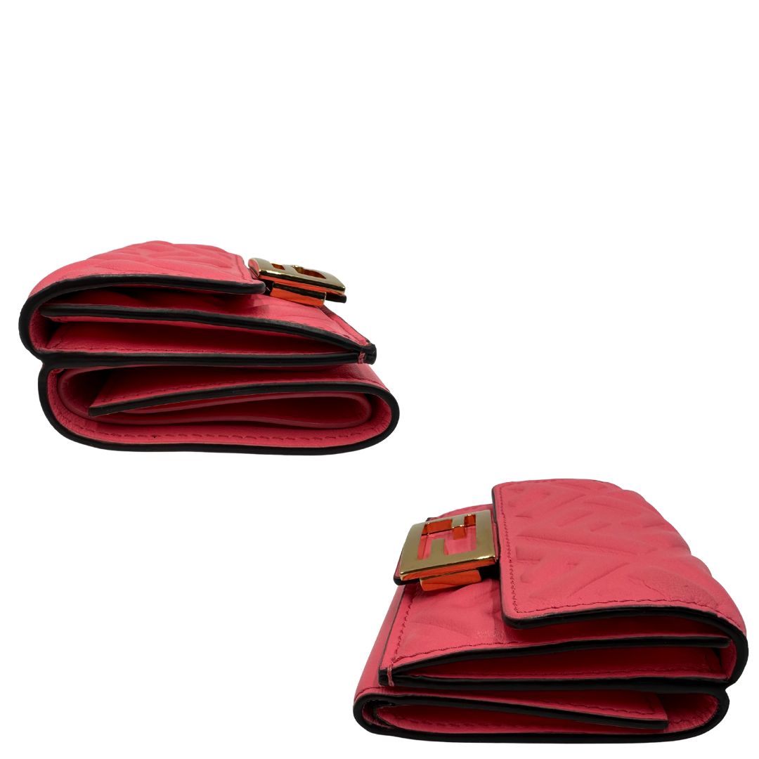 Portafoglio in pelle rosa con trama Zucca, di lusso, originale, ottime condizioni, usato.