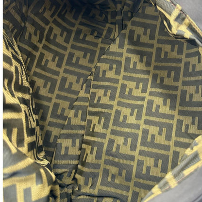 interno borsa Fendi Spy marrone con interni trama Zucca, di lusso, originale, ottime condizioni, usata.  