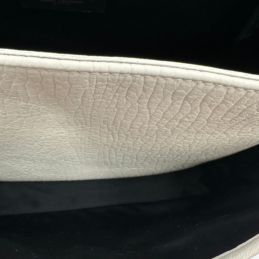 interno Borsa Saint Laurent Niki nella versione large, di lusso, originale, eccellenti condizioni, usata. 