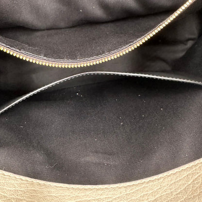 interno Borsa Saint Laurent Niki nella versione large, di lusso, originale, eccellenti condizioni, usata. 