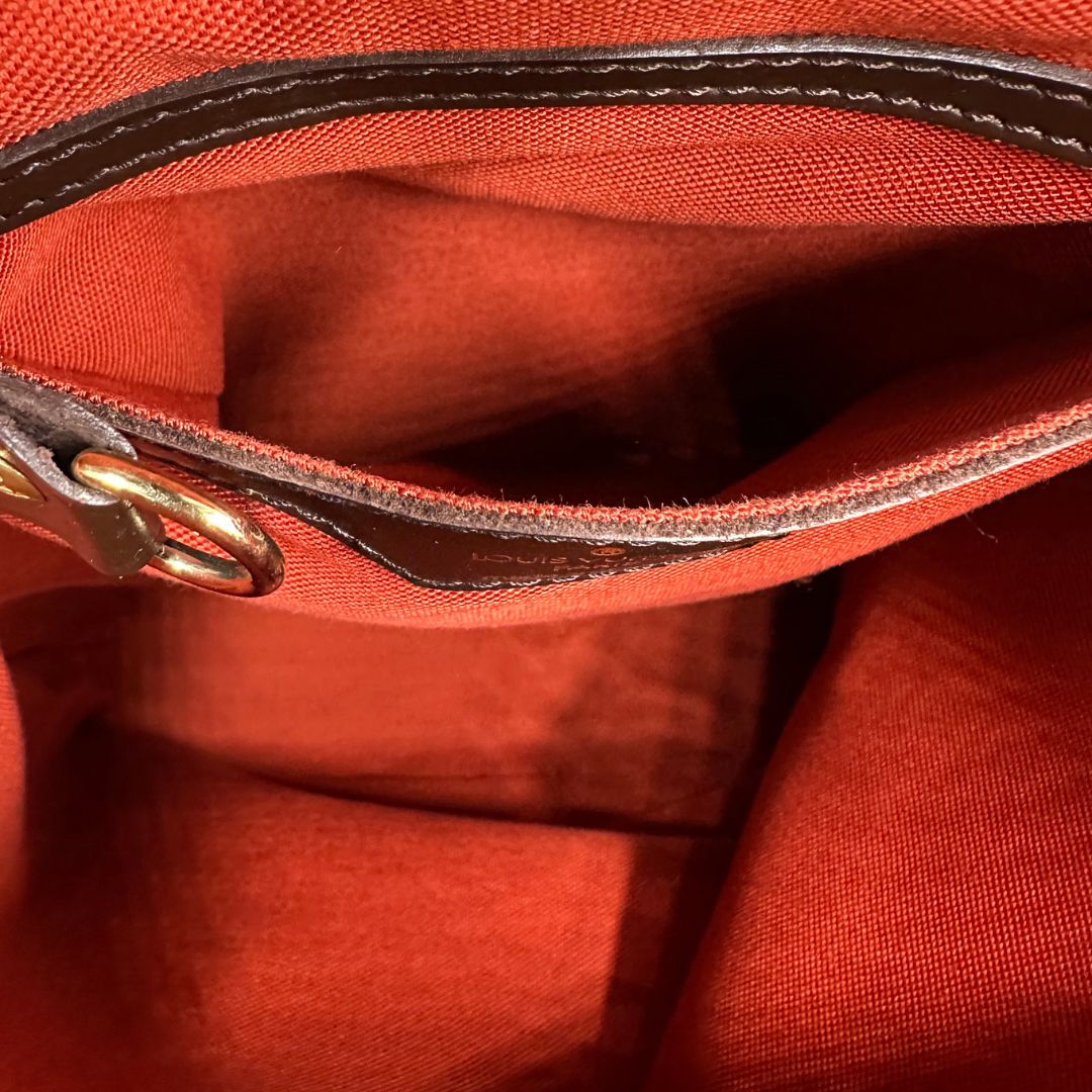 interno  Zaino LV Soho in canvas Damier Ebene, di lusso, originale, ottime condizioni, usato. 