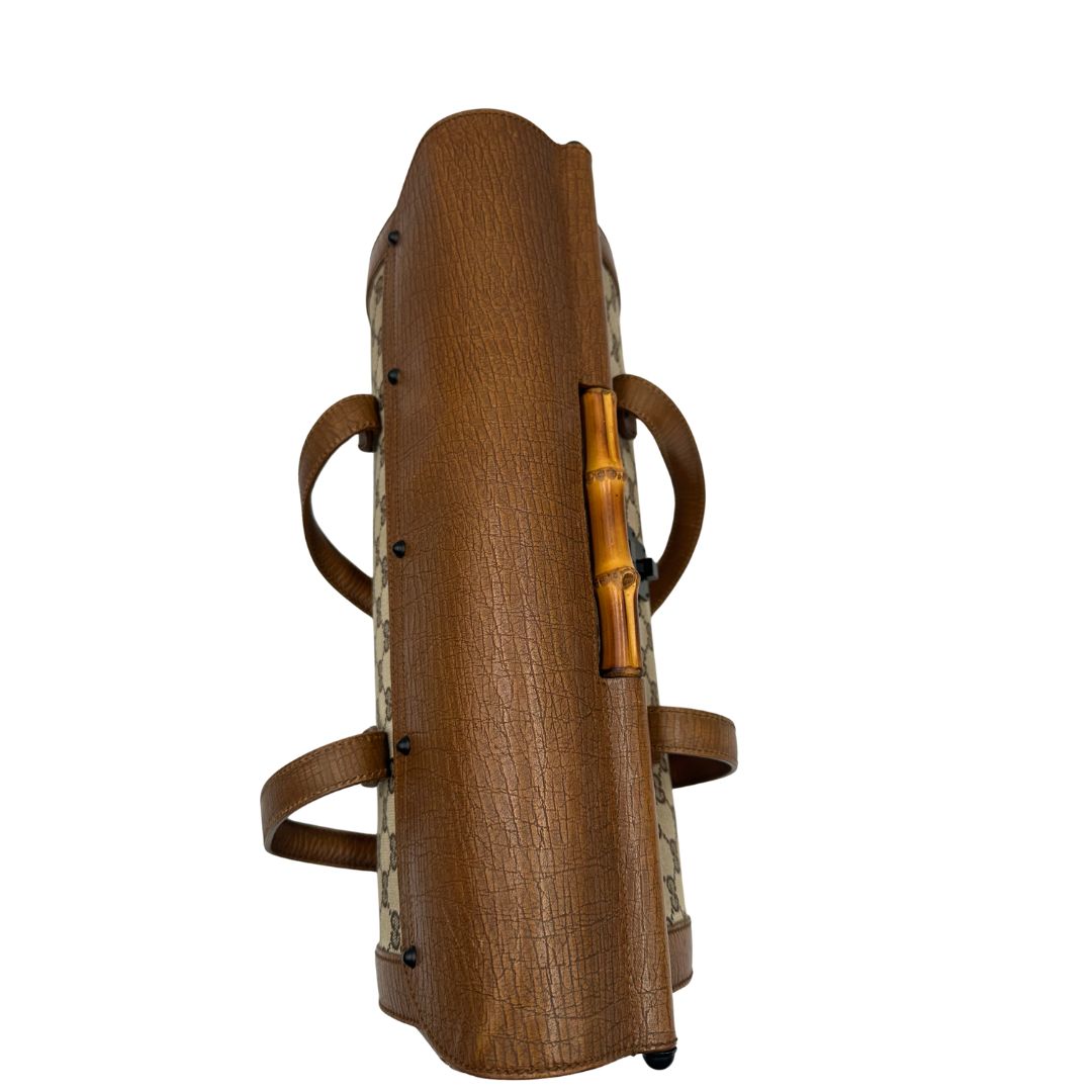 Borsa Gucci in tessuto GG con dettaglio bamboo, di lusso, originale, ottime condizioni.