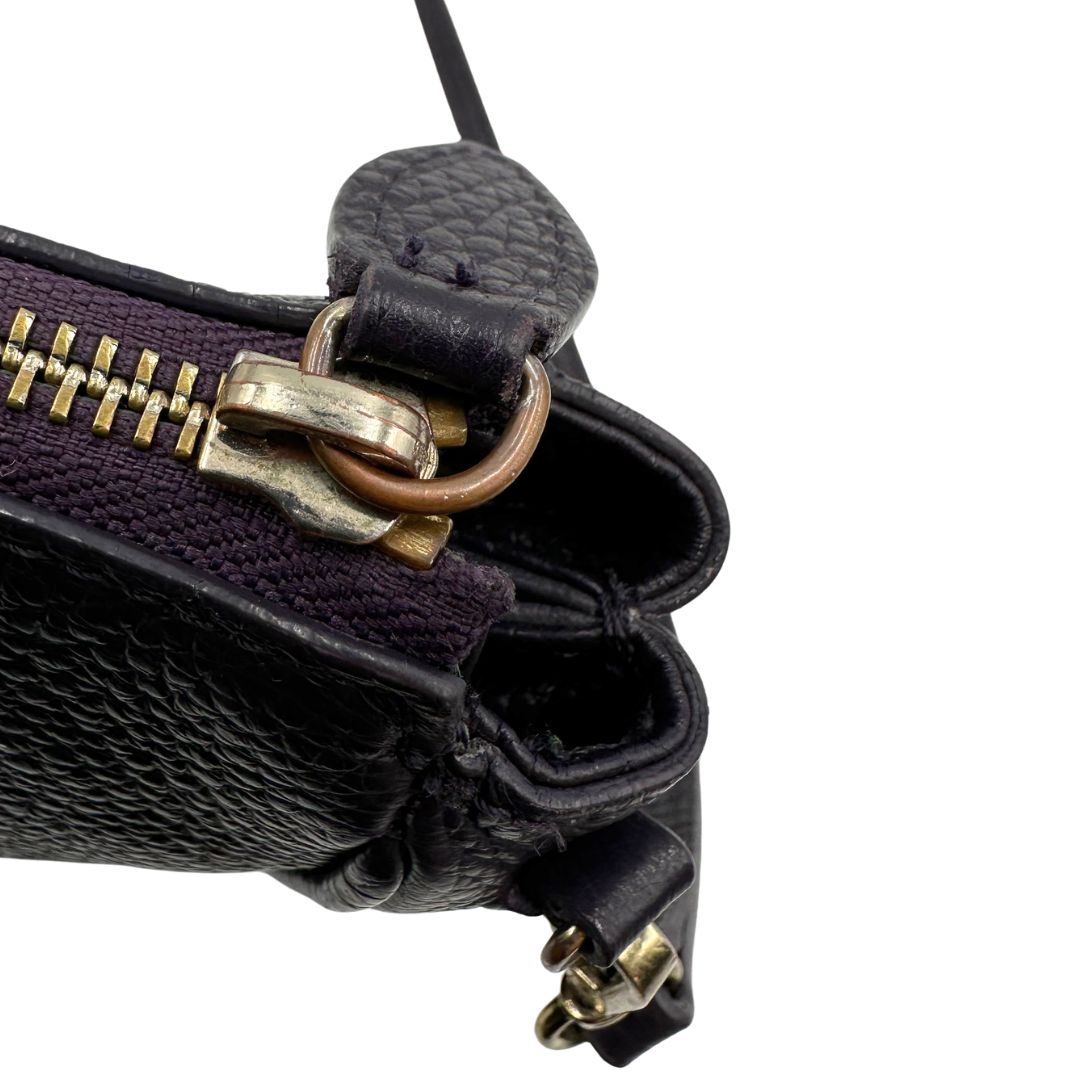  Borsa Versace Collezione in pelle viola scuro, indossabile a tracolla, di lusso, originale, ottime condizioni.