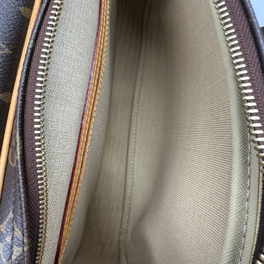 interno Borsa LV Reporter nella versione PM, di lusso, originale, ottime condizioni, usata. 