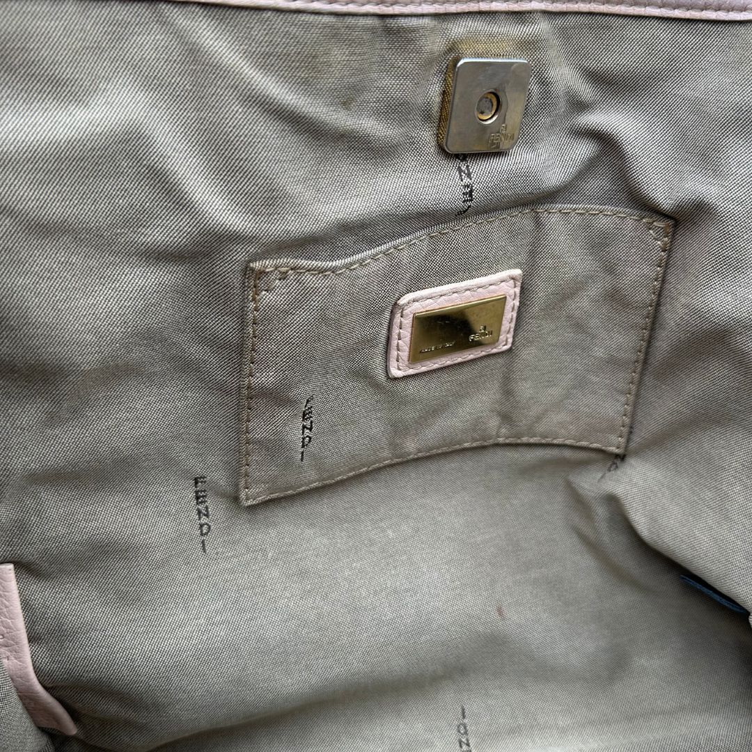 interno Tote Fendi multicolore con trama Zucchino, di lusso, originale, ottime condizioni, usata. 
