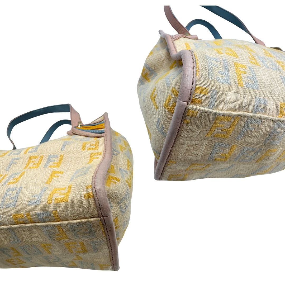 angoli Tote Fendi multicolore con trama Zucchino, di lusso, originale, ottime condizioni, usata. 