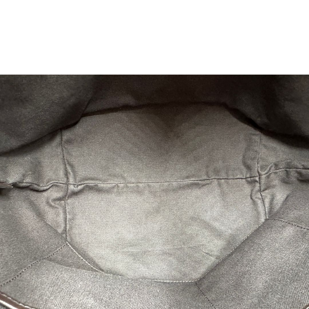 Borsa Burberry in canvas trama tartan e finiture in pelle testa di moro, di lusso, originale, ottime condizioni.