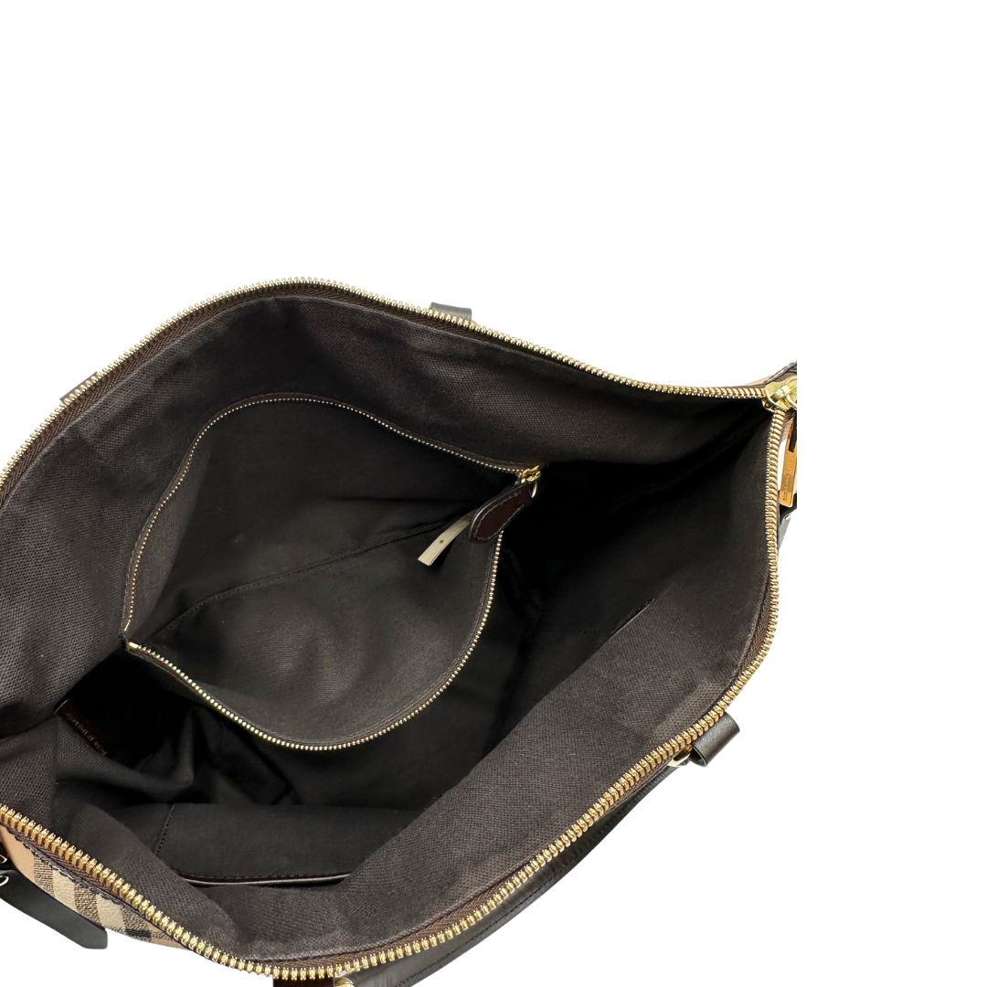 Borsa Burberry in canvas trama tartan e finiture in pelle testa di moro, di lusso, originale, ottime condizioni.