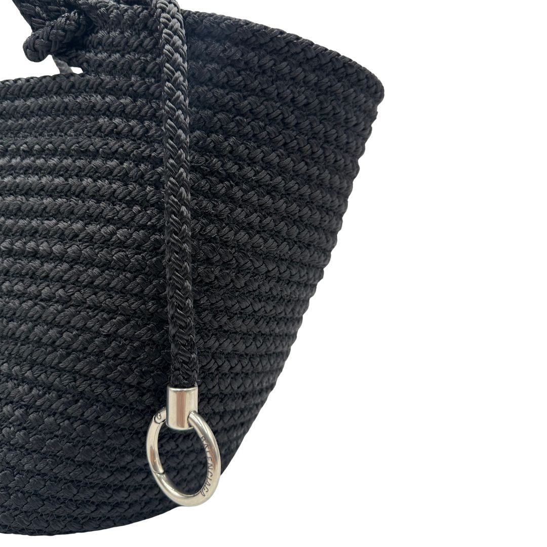  Basket Balenciaga in nylon nero intrecciato con finiture in pelle tono su tono, di lusso, eccellenti condizioni, usata, originale.  